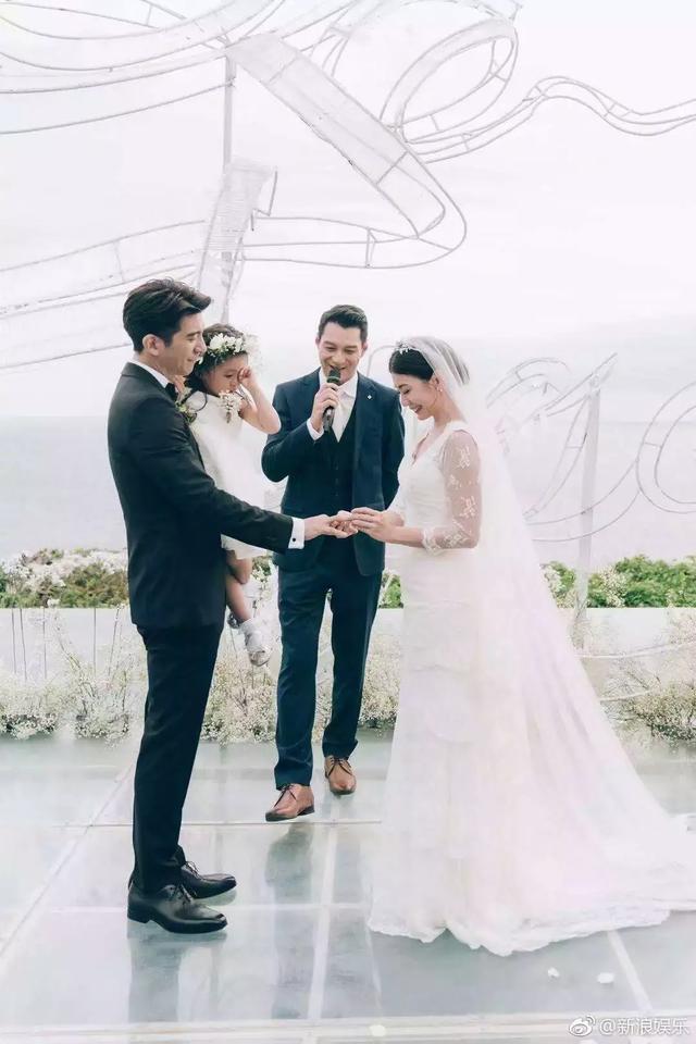 結婚造型,婚紗造型,新娘造型,賈靜雯結婚,修杰楷結婚,eco安珂飾品,韓國耳環