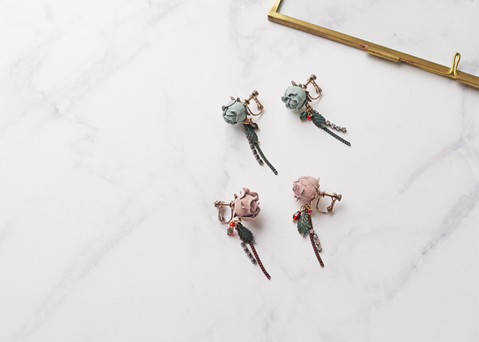 Eco安珂飾品，韓國耳環，針式耳環，夾式耳環，耳夾，新品上市，玫瑰耳環、花朵耳環