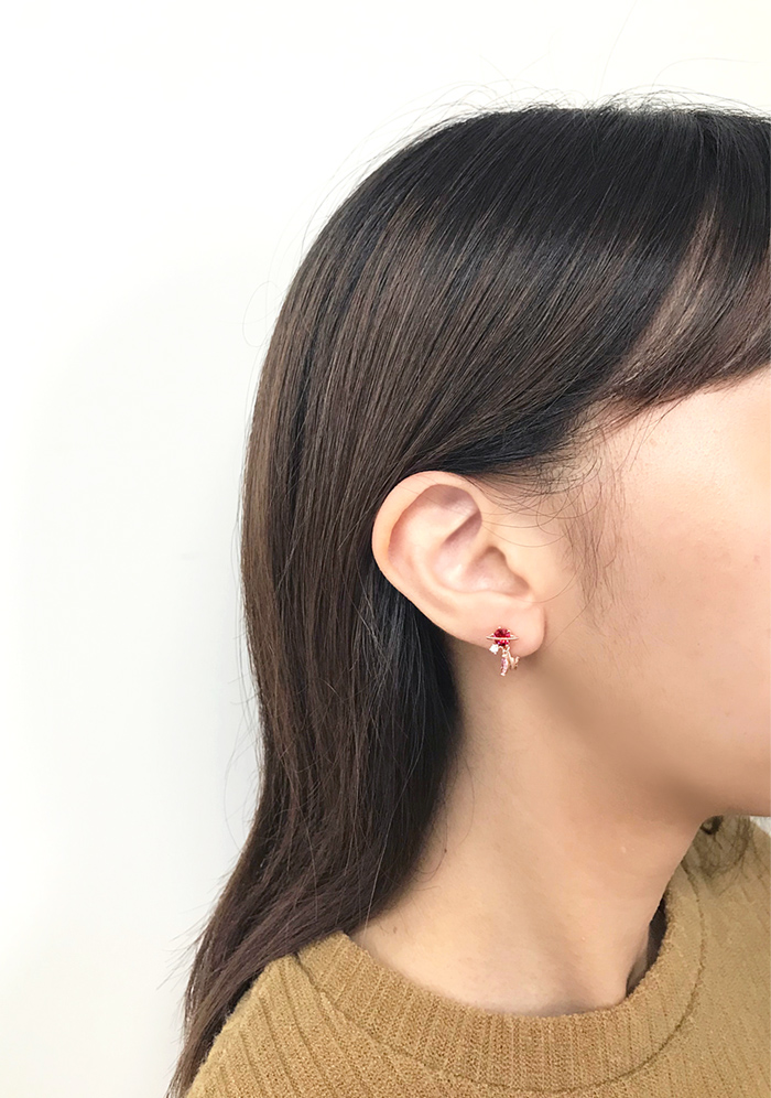 Eco安珂飾品，韓國耳環，夾式耳環，新品上市，折扣優惠，鋯石耳環，紅色飾品