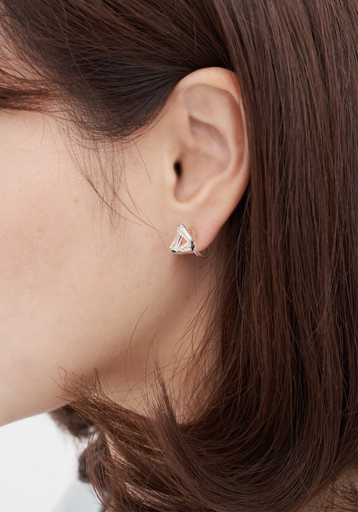 Eco安珂飾品，韓國耳環，夾式耳環，新品上市，三角耳環
