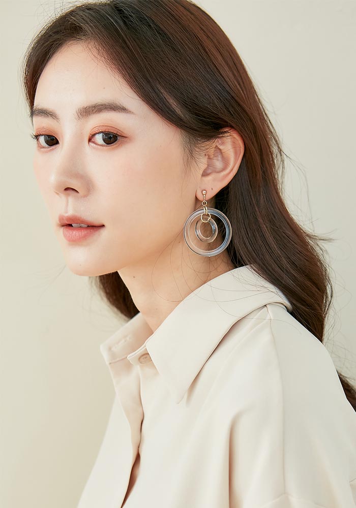 Eco安珂飾品,韓國耳環,夾式耳環,圓圈耳環,圈圈耳環,垂墜耳環,透明耳環