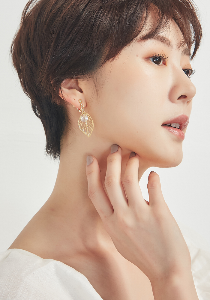 Eco安珂飾品,韓國耳環,夾式耳環,花草耳環,垂墜耳環,葉子耳環
