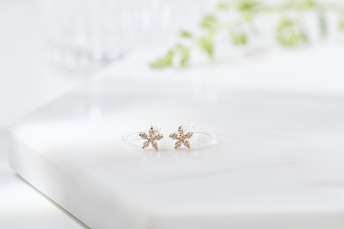 Eco安珂飾品，韓國耳環，夾式耳環，矽膠夾耳環，花朵耳環，貼耳小耳環