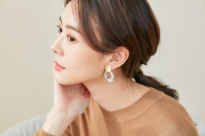 Eco安珂飾品，韓國耳環，夾式耳環，大耳環，彩色耳環，幾何耳環，圓圈耳環