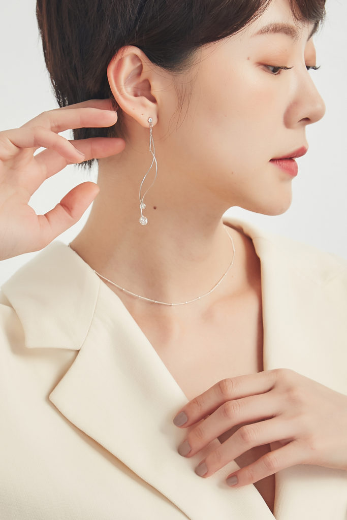 Eco安珂飾品，韓國耳環，夾式耳環，新品上市，流線耳環