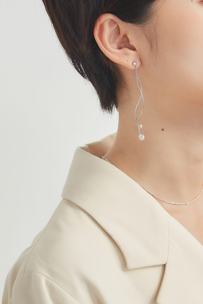 Eco安珂飾品，韓國耳環，夾式耳環，垂墜耳環，流線耳環