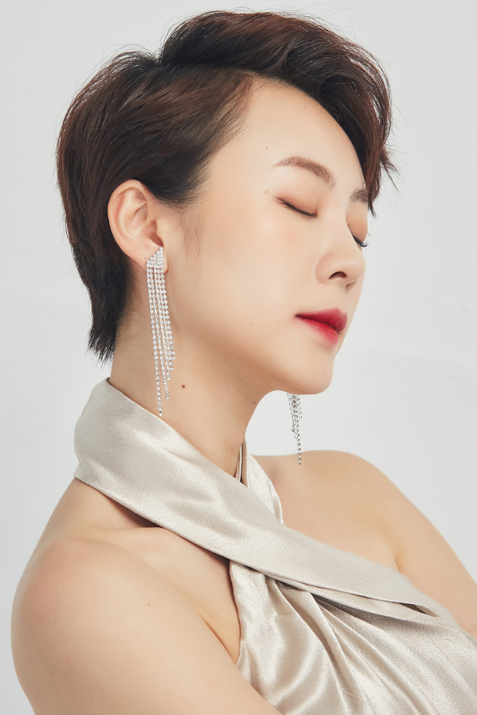 Eco安珂飾品，韓國耳環，夾式耳環，新品上市，流蘇耳環，華麗耳環