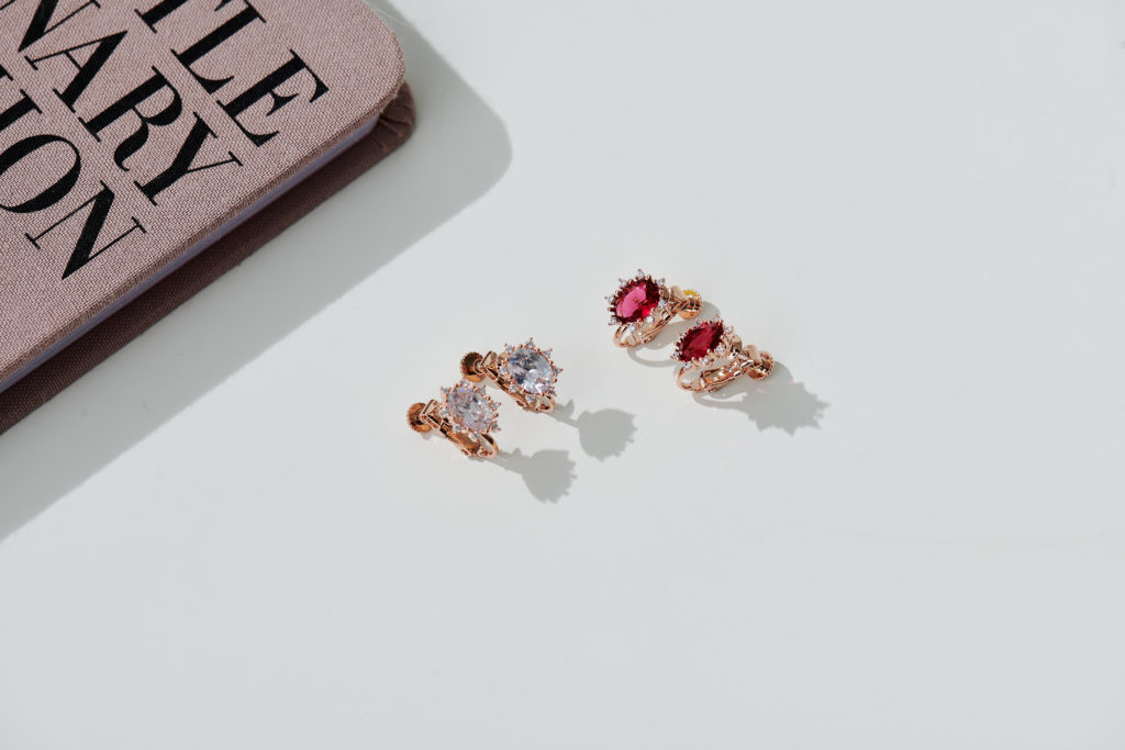 Eco安珂飾品，韓國耳環，夾式耳環，新品上市，紅寶石耳環