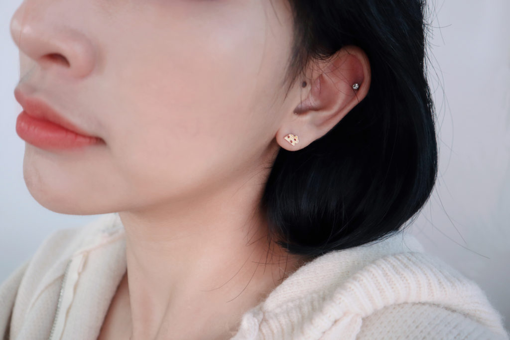 Eco安珂飾品，韓國耳環，夾式耳環，童趣項鍊耳環，愛心耳環，荷包蛋耳環，不對稱耳環