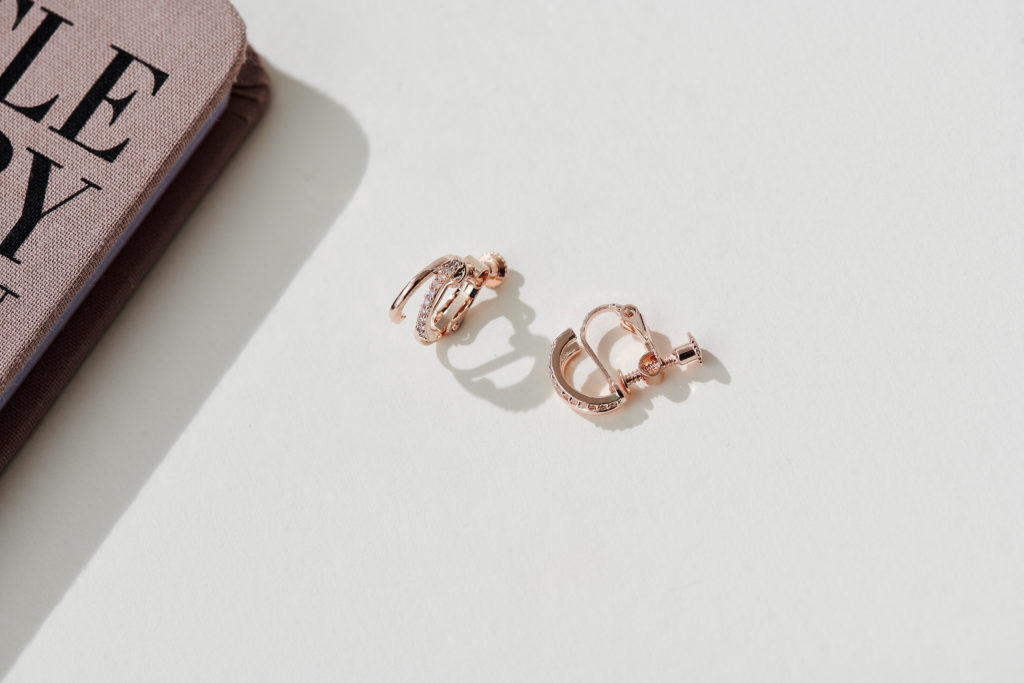 Eco安珂飾品,韓國耳環,夾式耳環,小耳環,耳夾,貼耳耳環,鑲鑽耳環,玫瑰金耳環