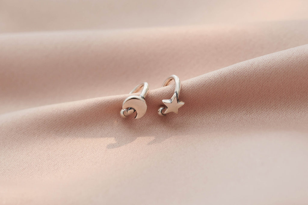 Eco安珂飾品,韓國飾品,韓國耳環,韓國耳骨夾,925純銀飾品,925純銀耳骨夾,純銀耳骨夾,純銀飾品,星月耳骨夾