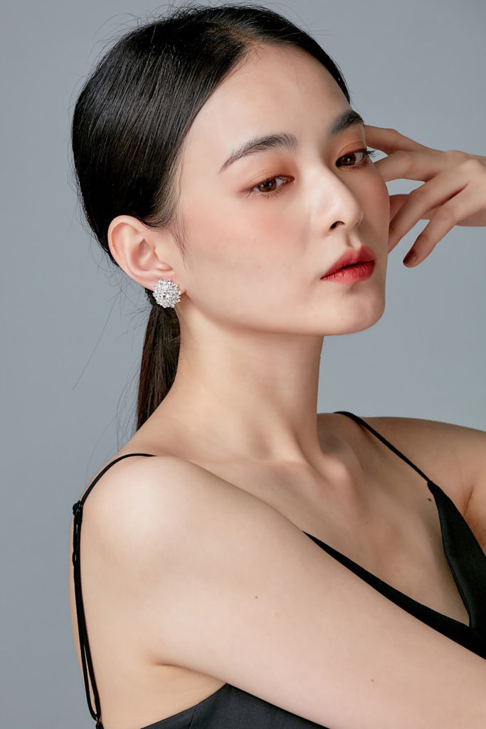 Eco安珂飾品，韓國耳環，花朵耳環，鋯石耳環