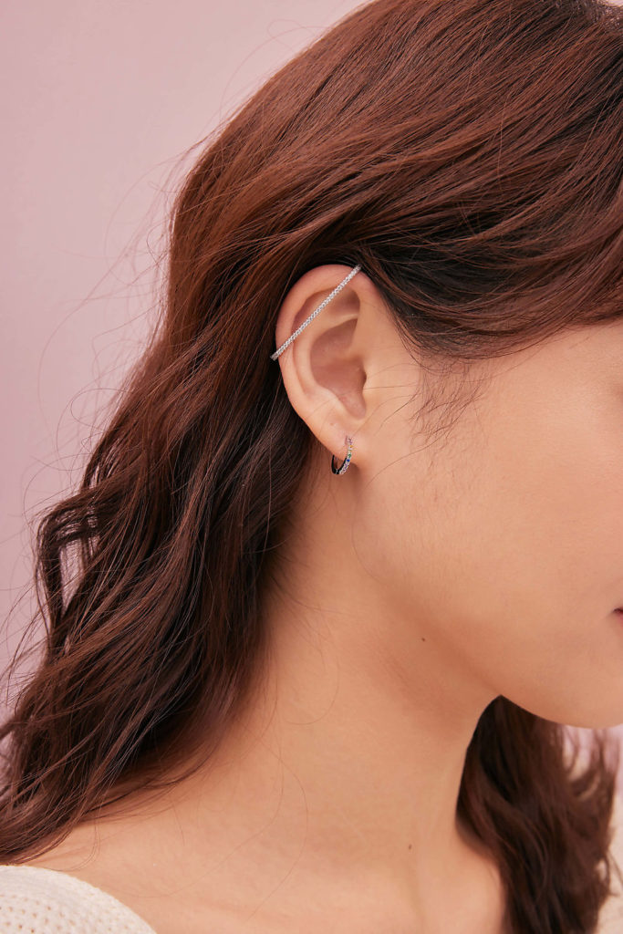 Eco安珂飾品,韓國飾品,韓國耳環,耳針式耳環,圈圈耳環,小圈耳環,彩鑽耳環