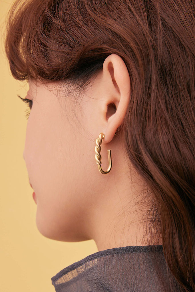 扭結飾品，捲捲飾品，韓國飾品，ECO安珂，針式耳環，耳骨夾