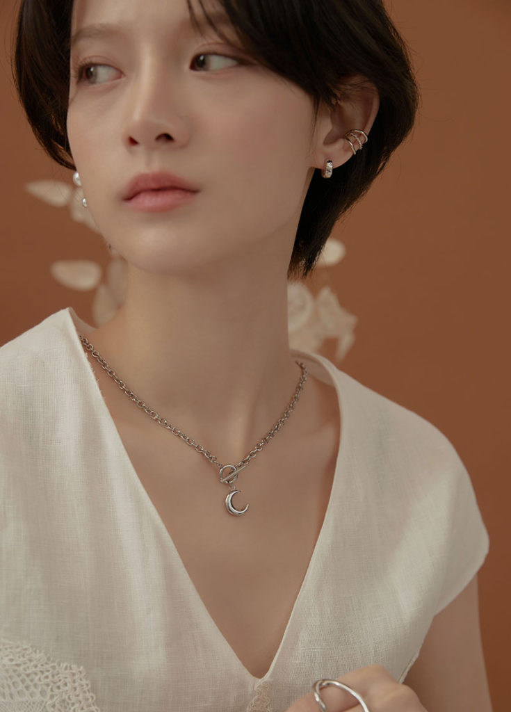 耳骨夾，耳骨耳環，戒指，項鍊，珍珠飾品，月亮飾品