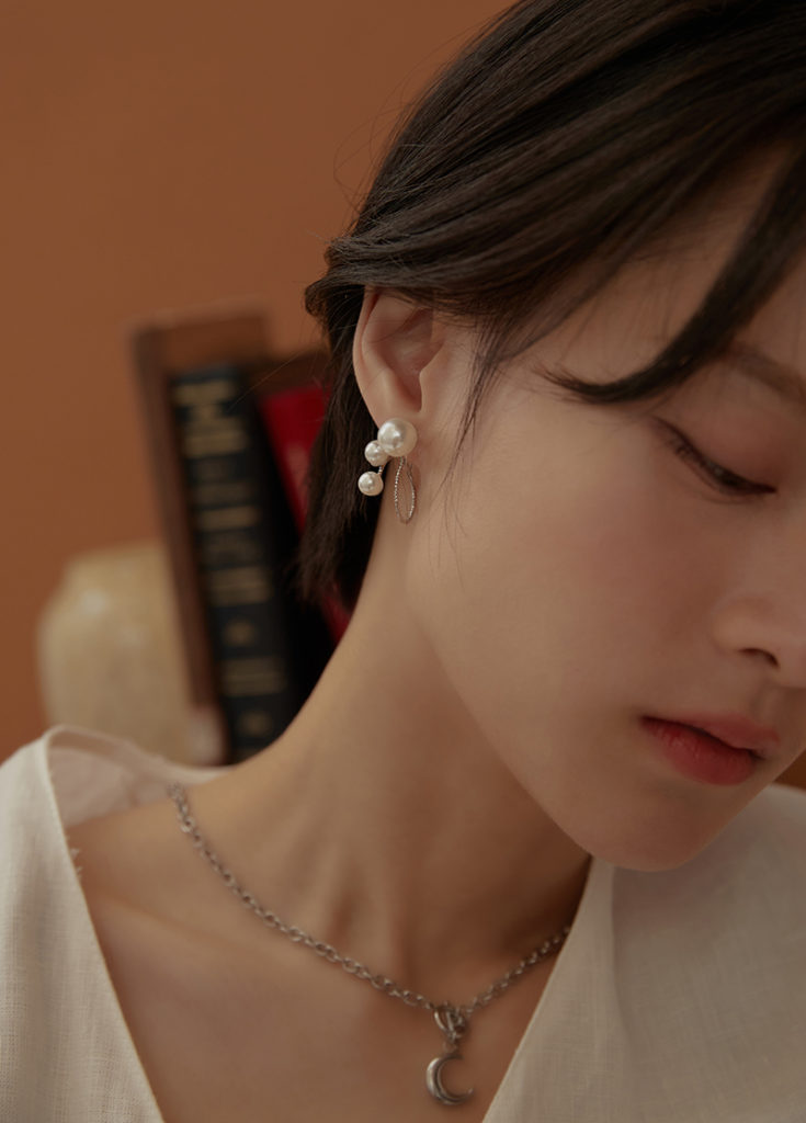 珍珠飾品，珍珠耳環