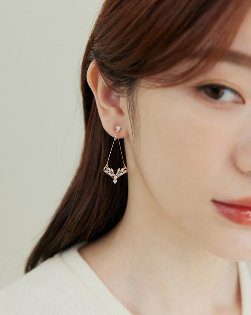 Eco安珂飾品，韓國耳環，夾式耳環，閃亮耳環，鋯石耳環，垂墜耳環